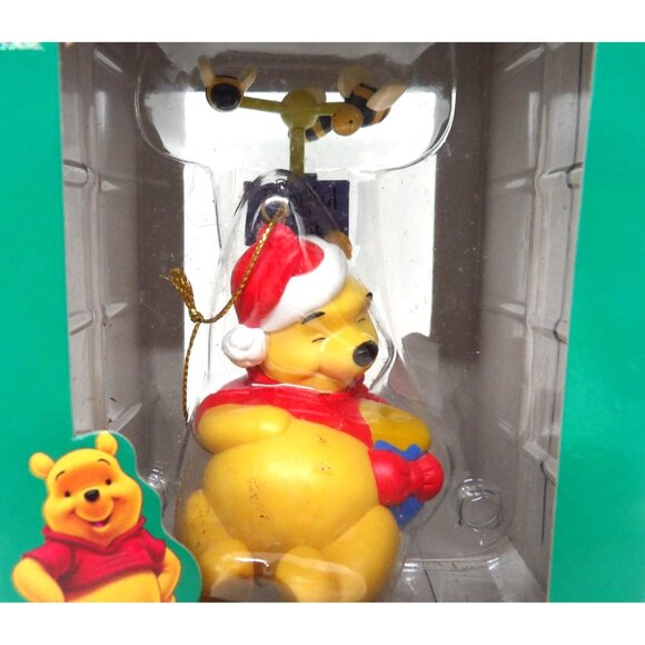 Winnie the Pooh Christmas Ornament Pinwheel Spins New in Box - Picture 2 of 4
